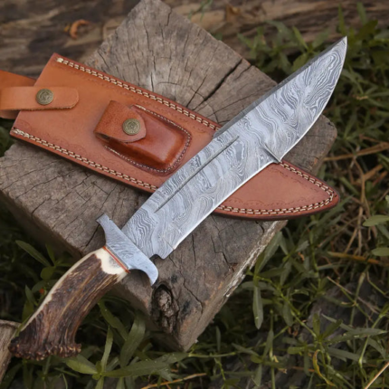 HANDMADE FORGED DAMASCUS Steel Hunting Bowie Rambo Knife Deer Stag Crown Handle